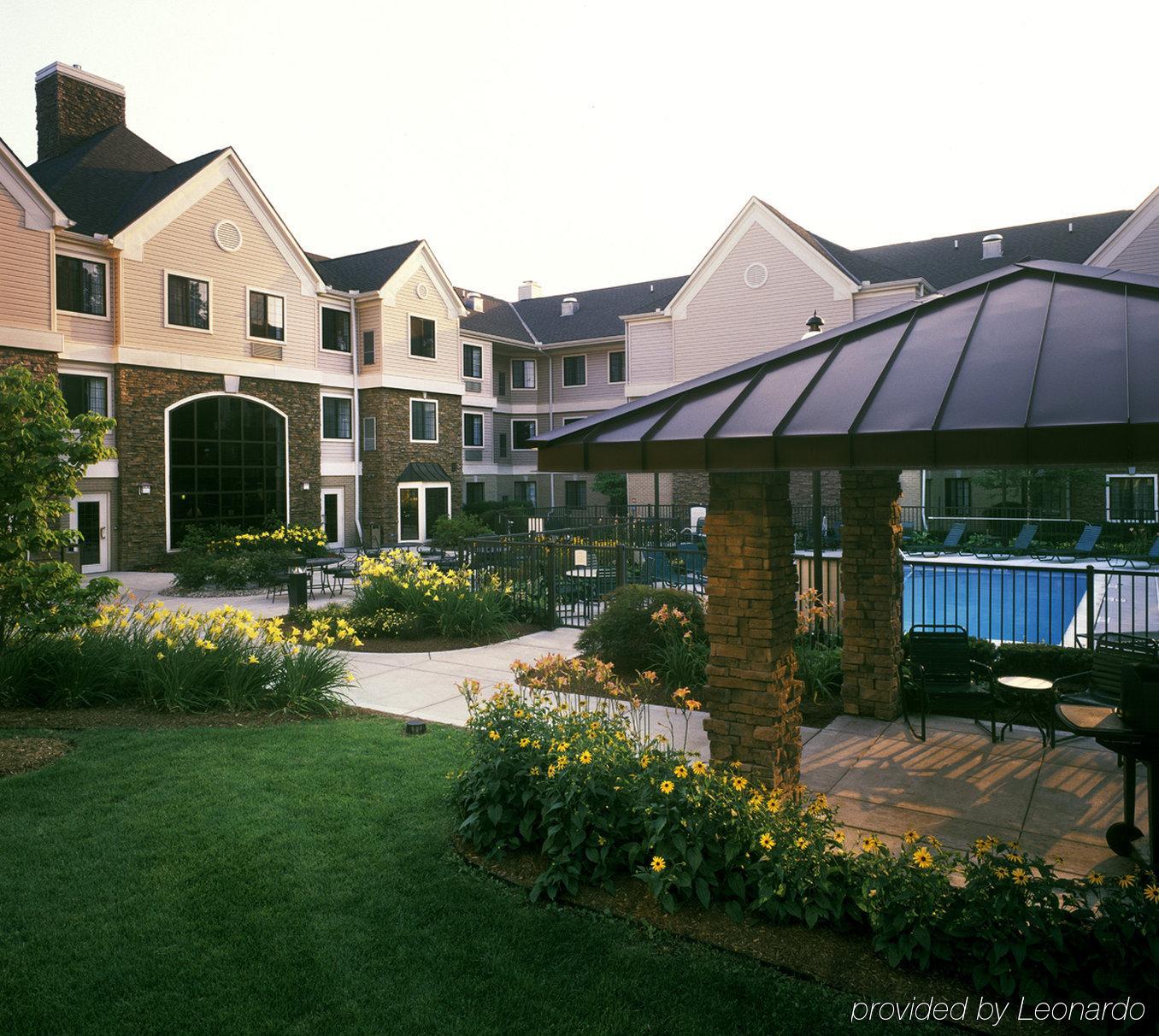 Staybridge Suites Detroit-Utica By Ihg Exterior foto
