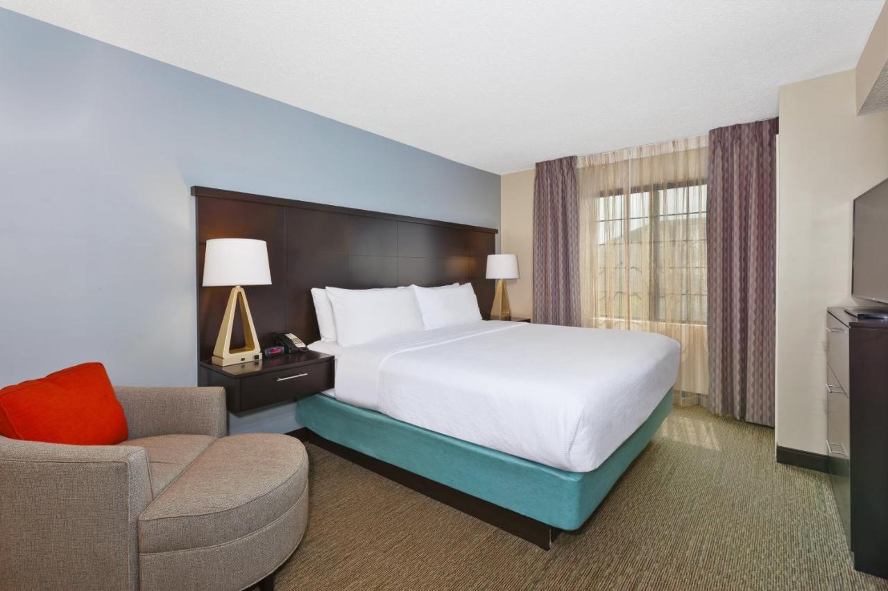 Staybridge Suites Detroit-Utica By Ihg Exterior foto