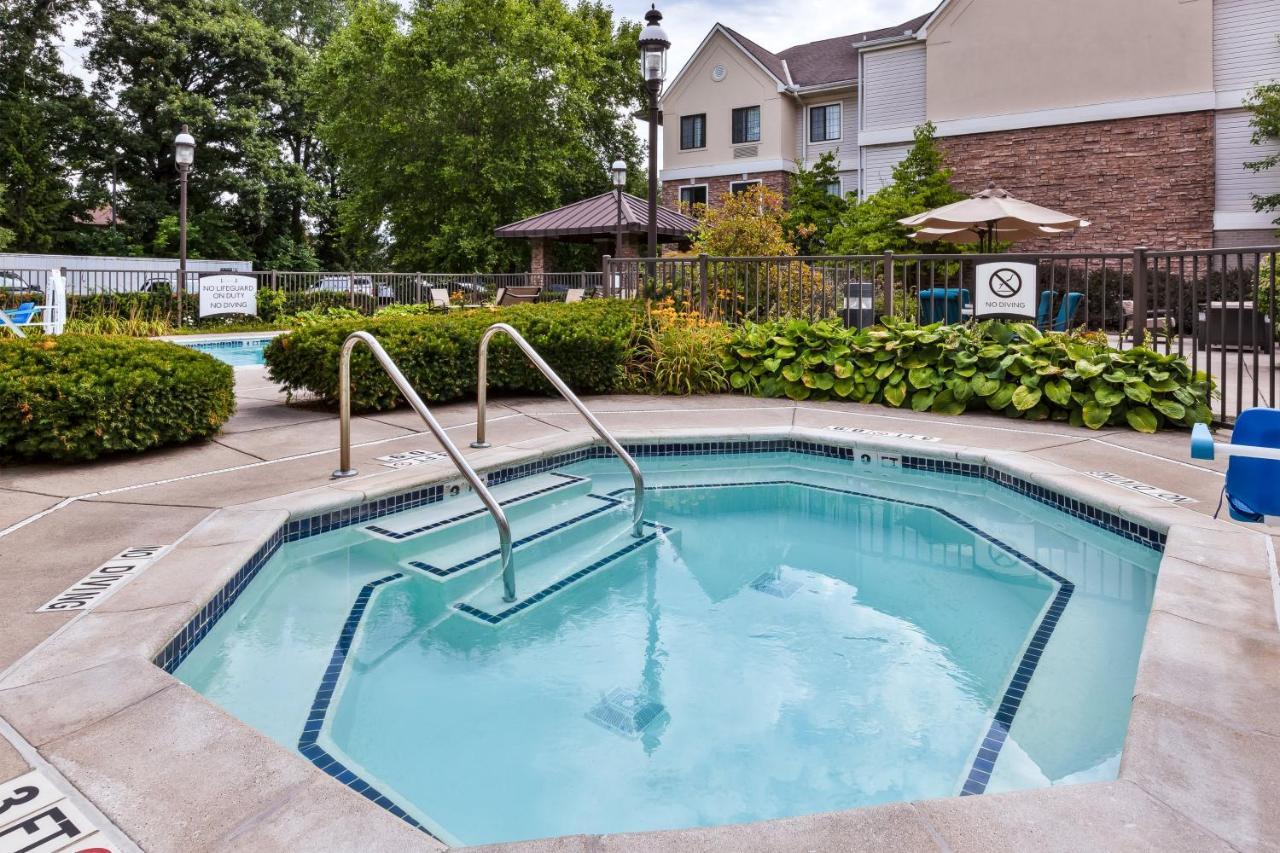 Staybridge Suites Detroit-Utica By Ihg Exterior foto