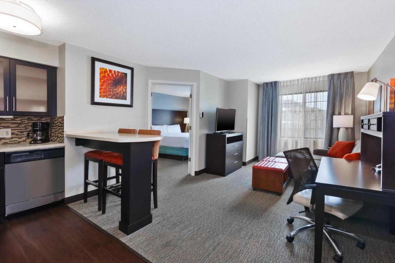 Staybridge Suites Detroit-Utica By Ihg Exterior foto